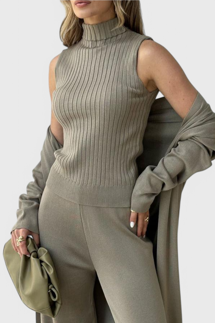 Conjunto de tres piezas de punto Mahalia LuvaModa