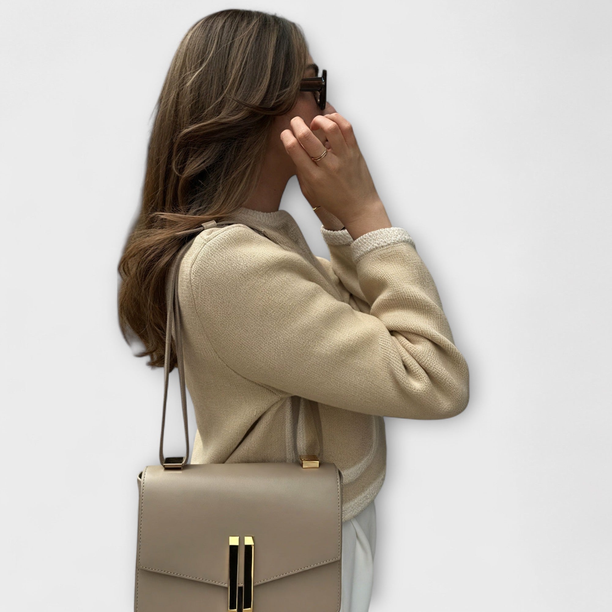 Bufanda clásica con bolsillos decorativos. Luvamoda