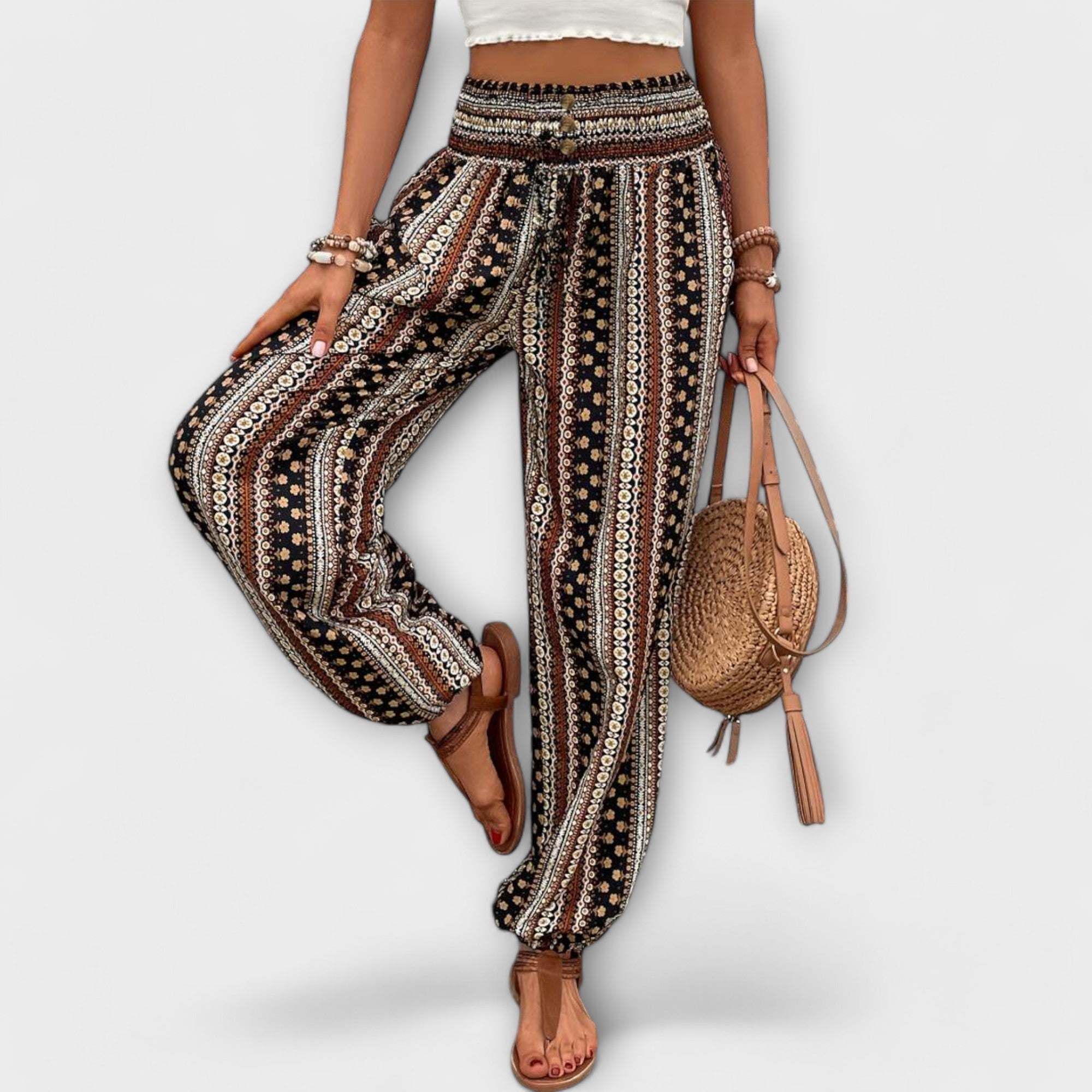 Pantalones con estampado folklórico LuvaModa