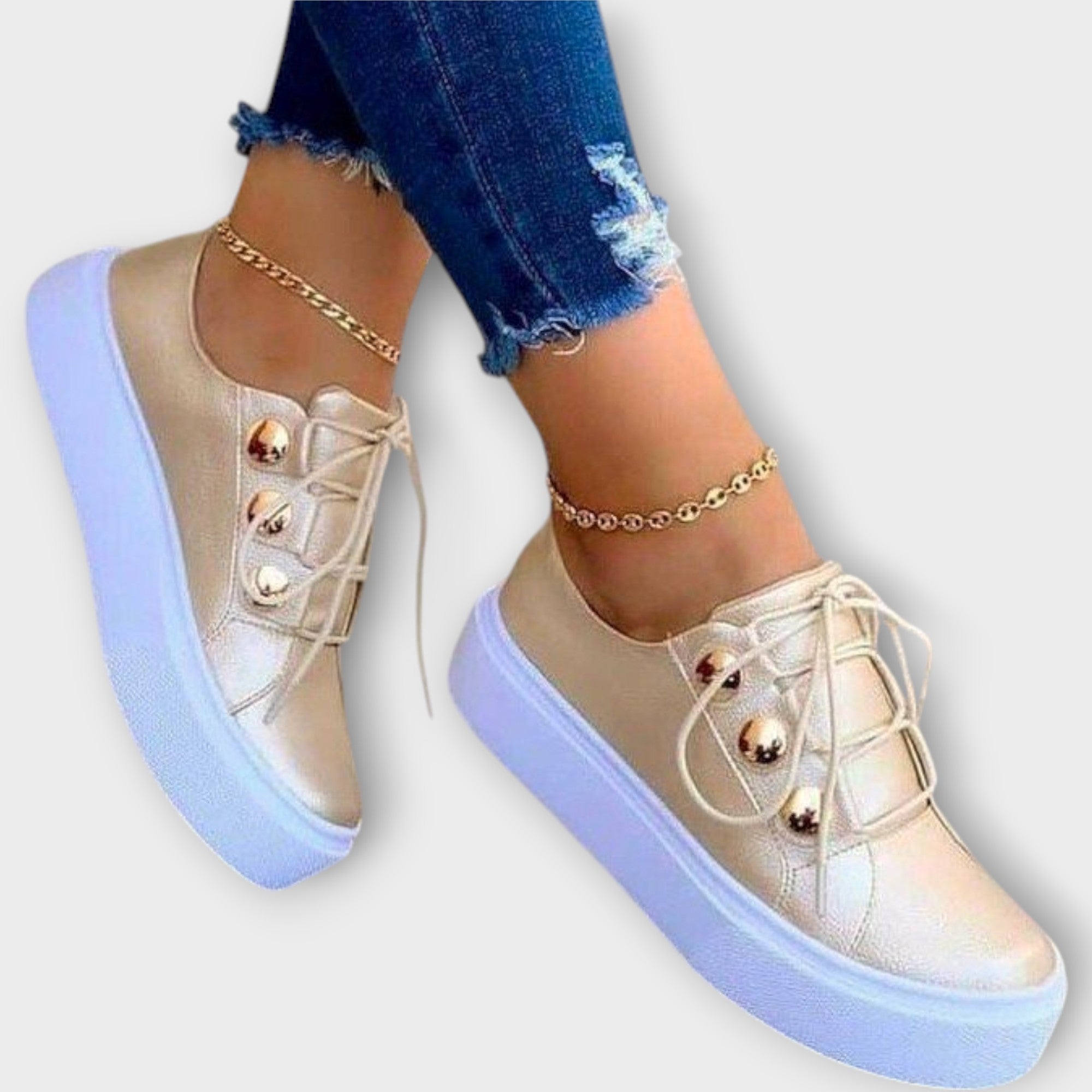 Zapatillas elegantes con diseño minimalista LuvaModa