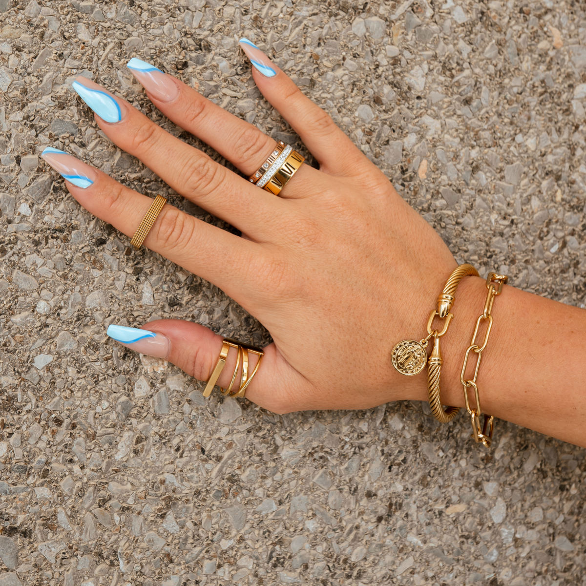 Pulsera de oro con clip LuvaModa
