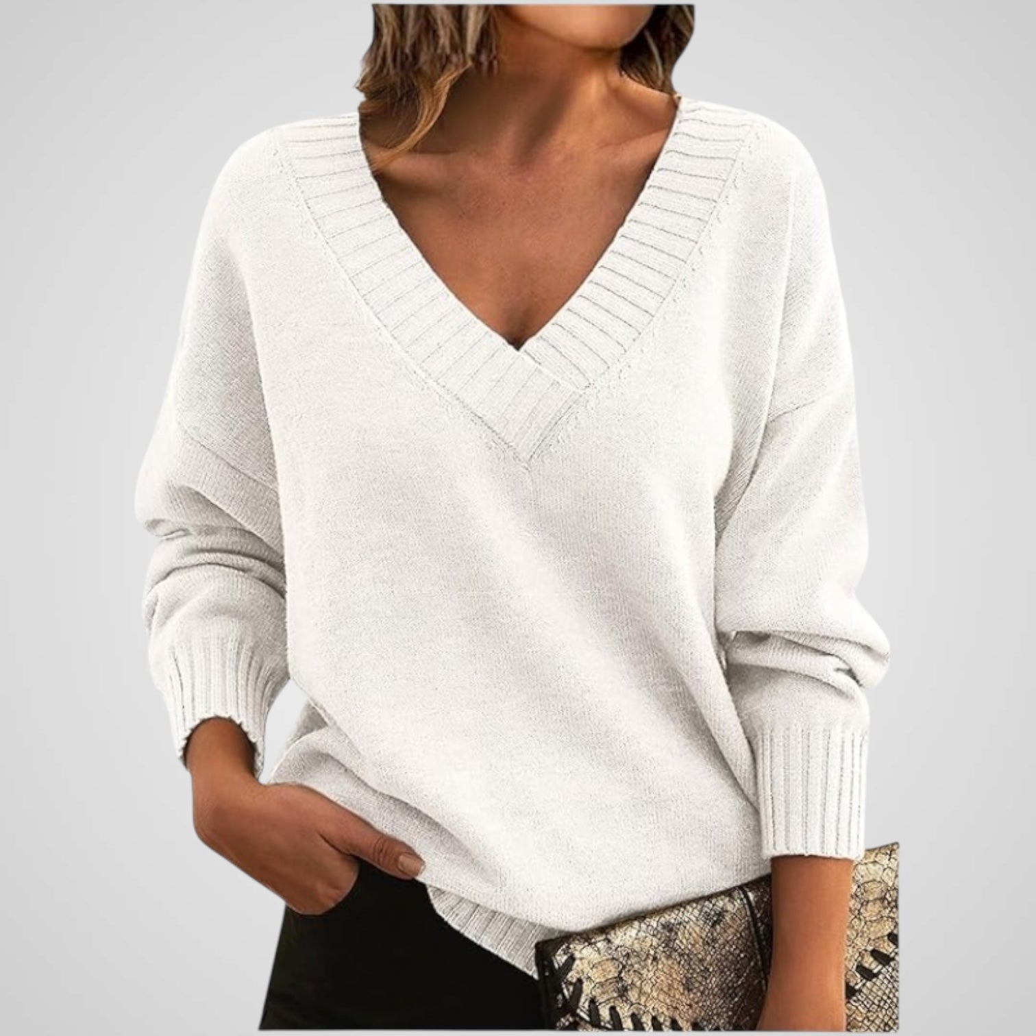 Ani | Jersey elegante de cachemira con cuello en V Luvamoda