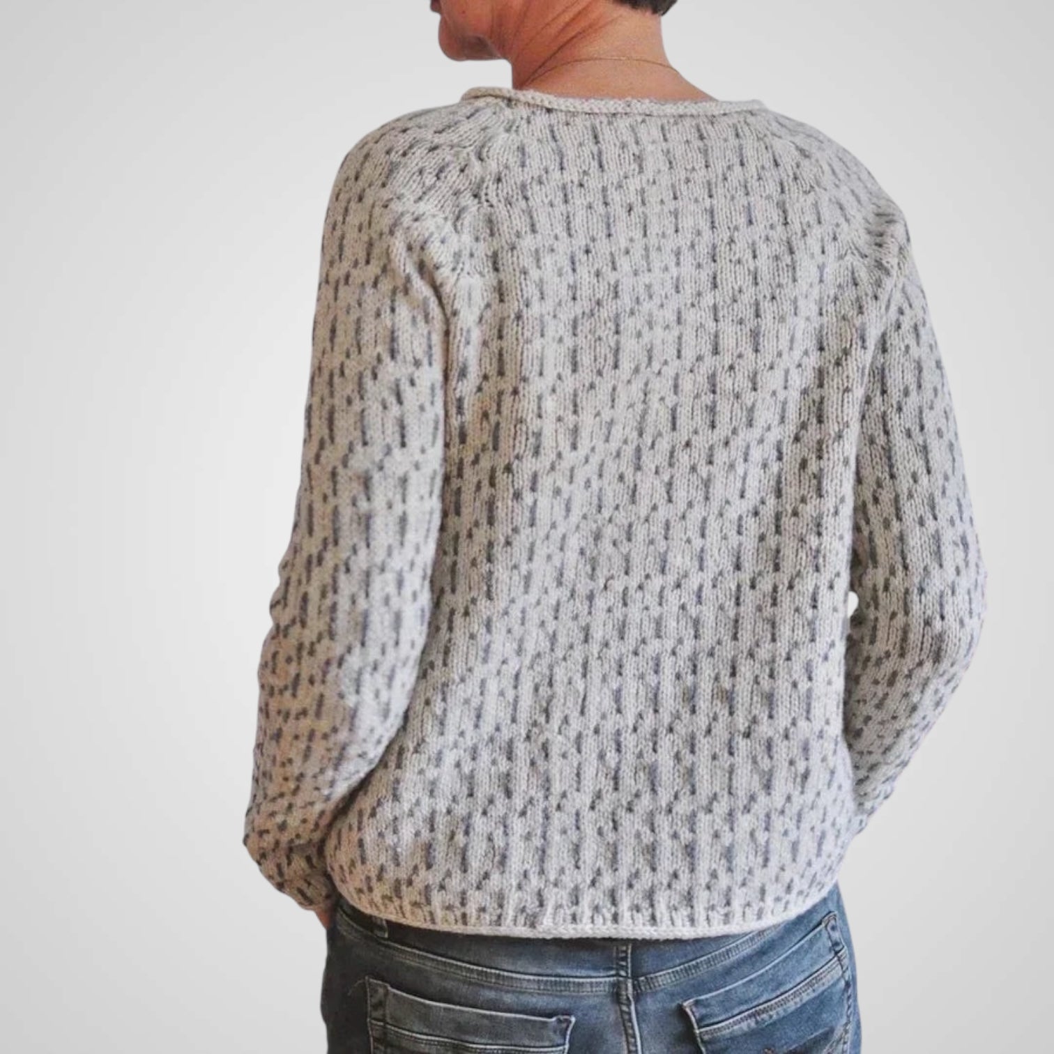 Fami | Suéter elegante de cuello redondo para mujer Luvamoda