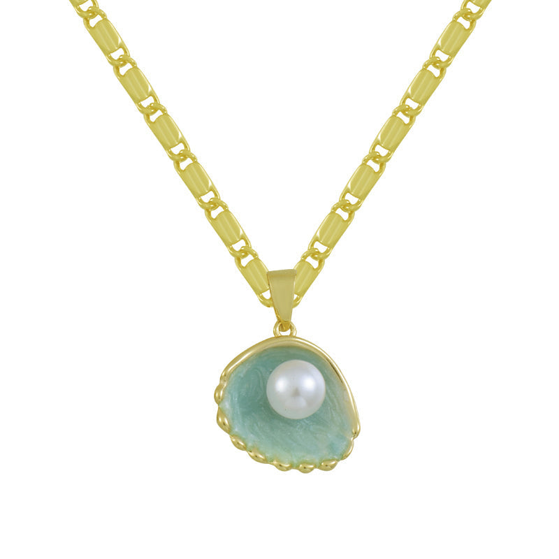 Collar con diseño de concha LuvaModa