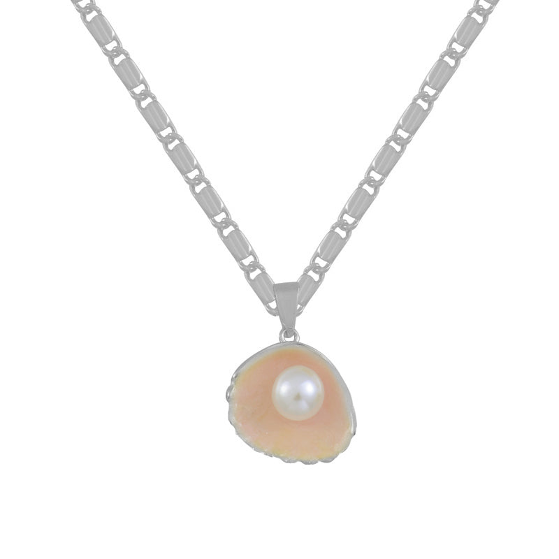 Collar con diseño de concha LuvaModa
