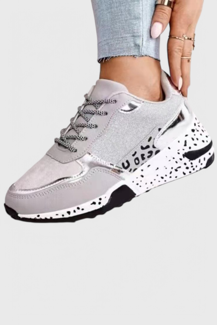Zapatillas deportivas Ellen para comodidad y soporte diario LuvaModa