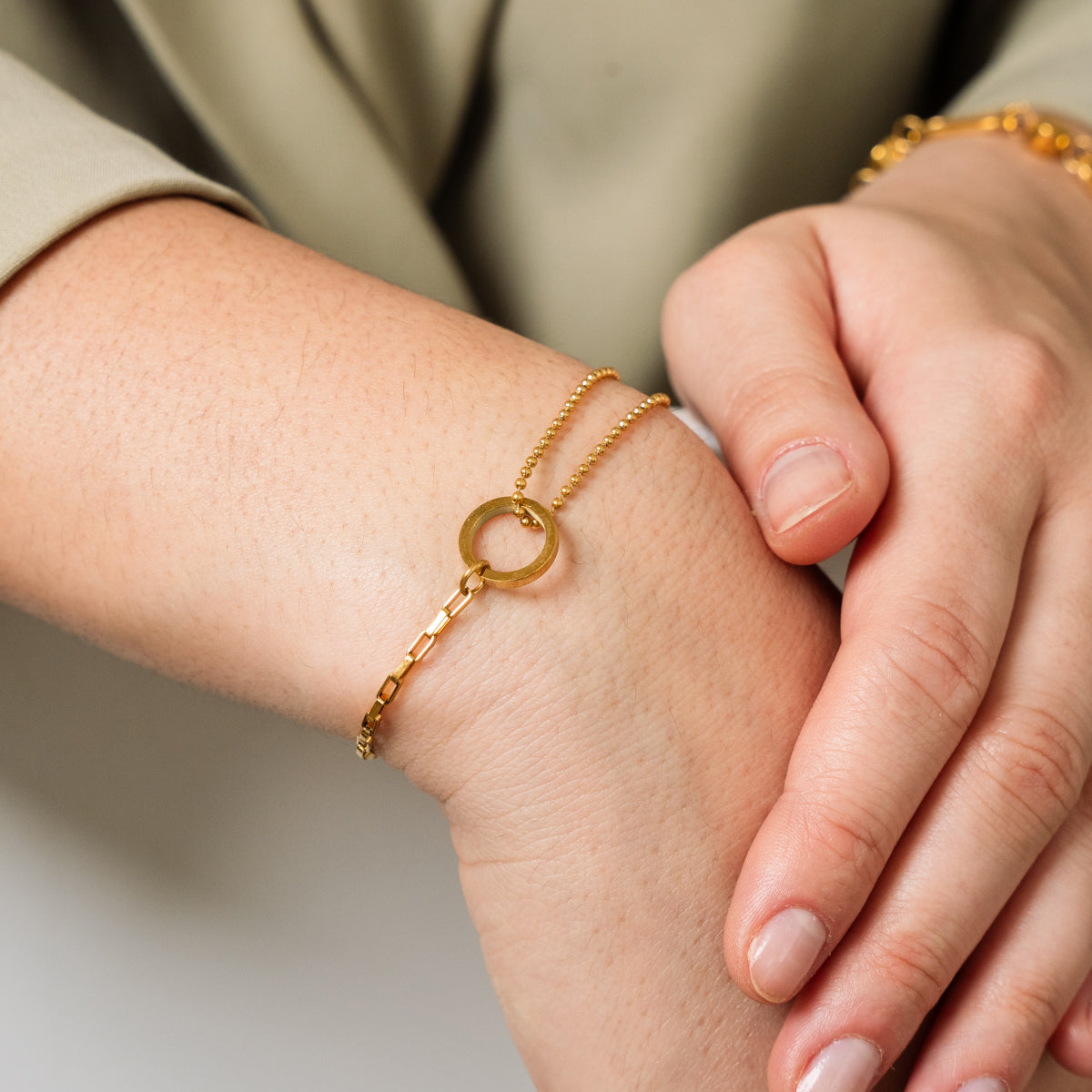 Pulsera de tenis de oro en caja LuvaModa