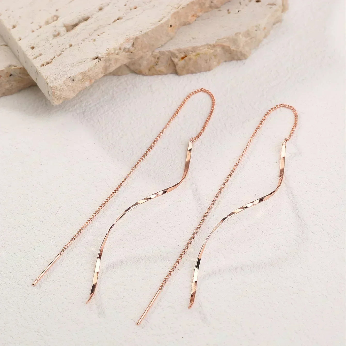 Pendientes con patrón de ondas largas LuvaModa
