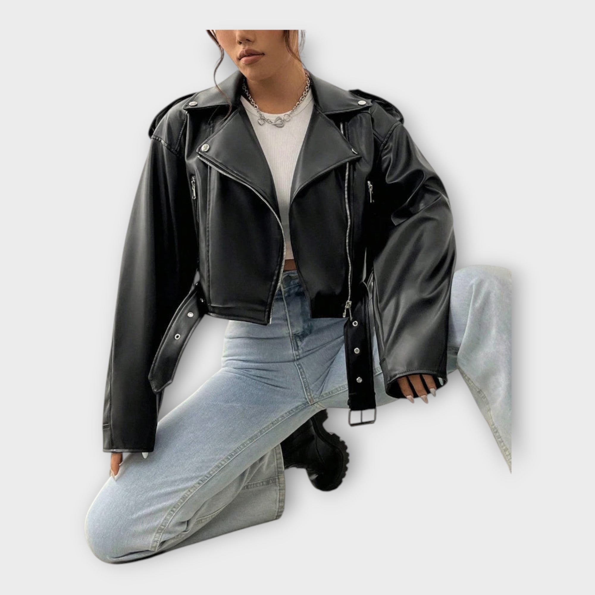 Chaqueta corta de cuero con cinturón Luvamoda
