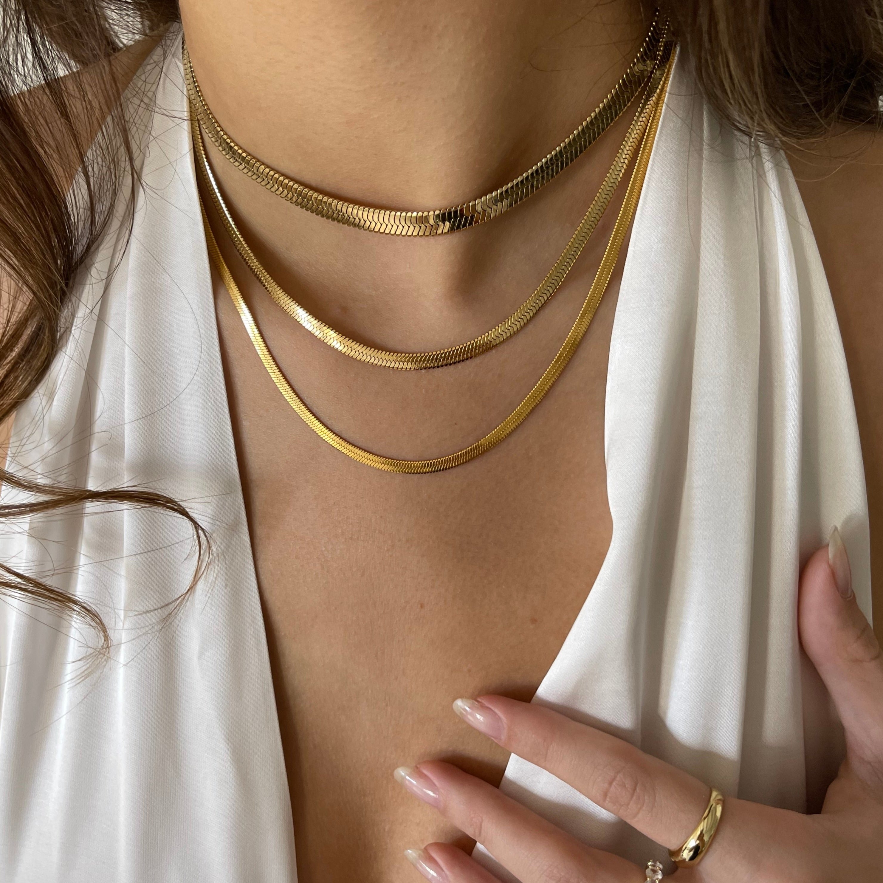 Collar de serpiente brillante LuvaModa
