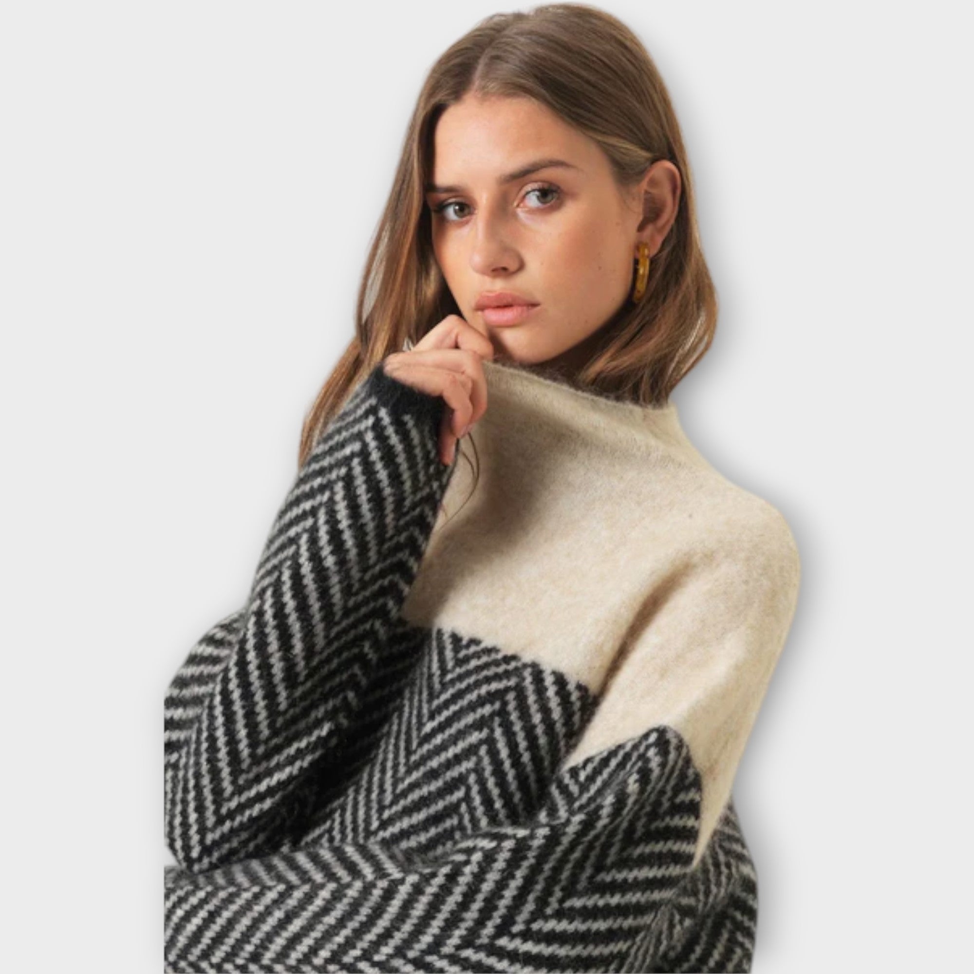 Maeve - Suéter de cuello alto suave Luvamoda