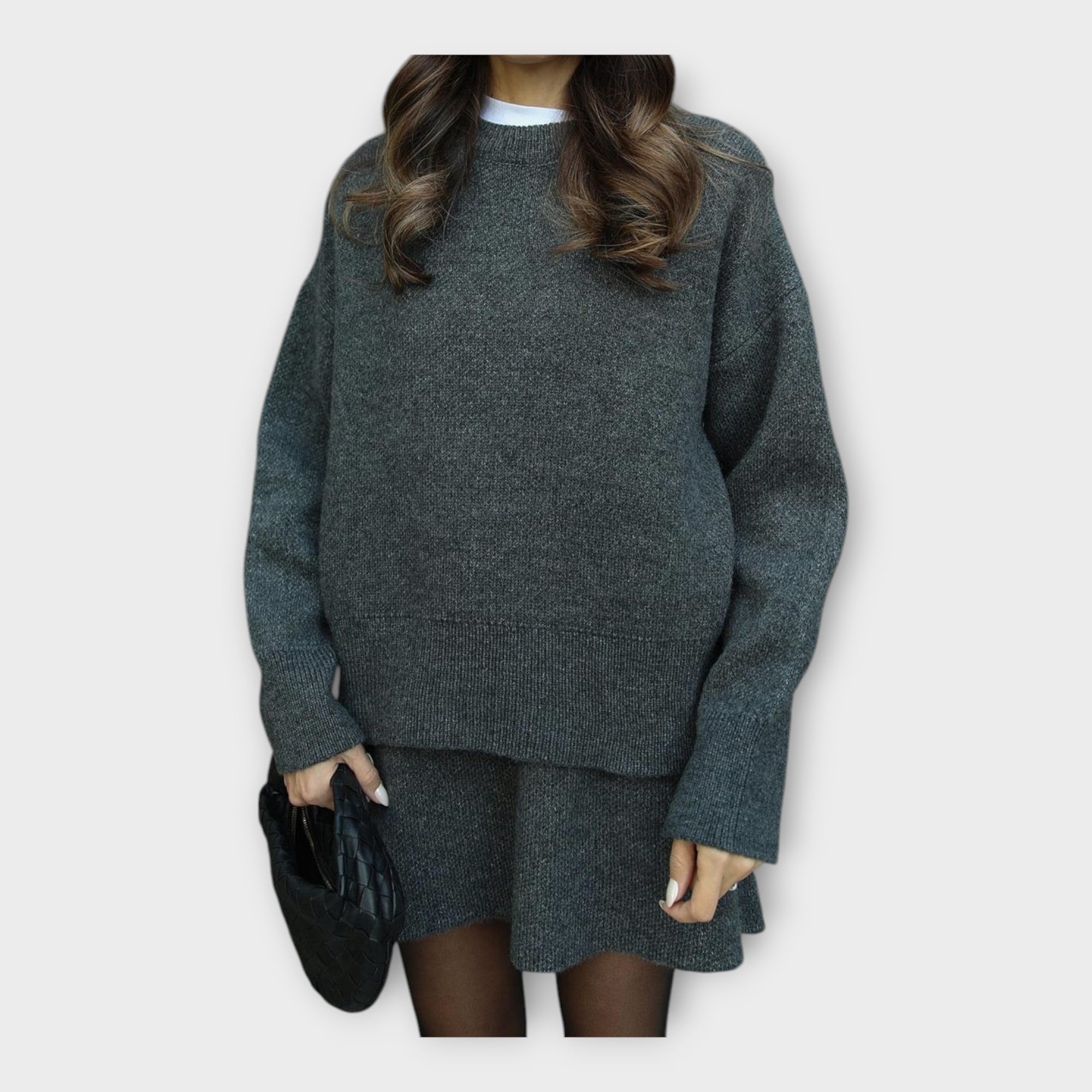 Conjunto de Blusa y Falda de Punto con Línea Moderna LuvaModa
