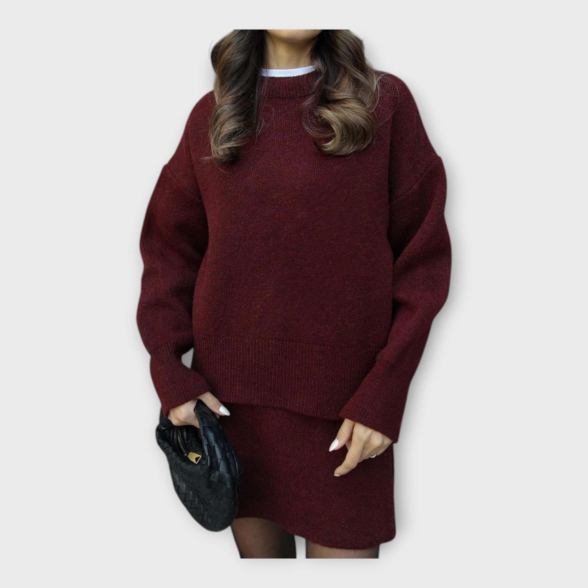 Conjunto de Blusa y Falda de Punto con Línea Moderna LuvaModa