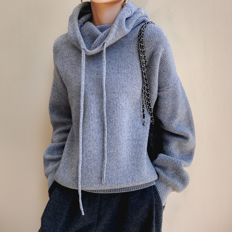 Amina - Sudadera con capucha de merino de lujo Luvamoda