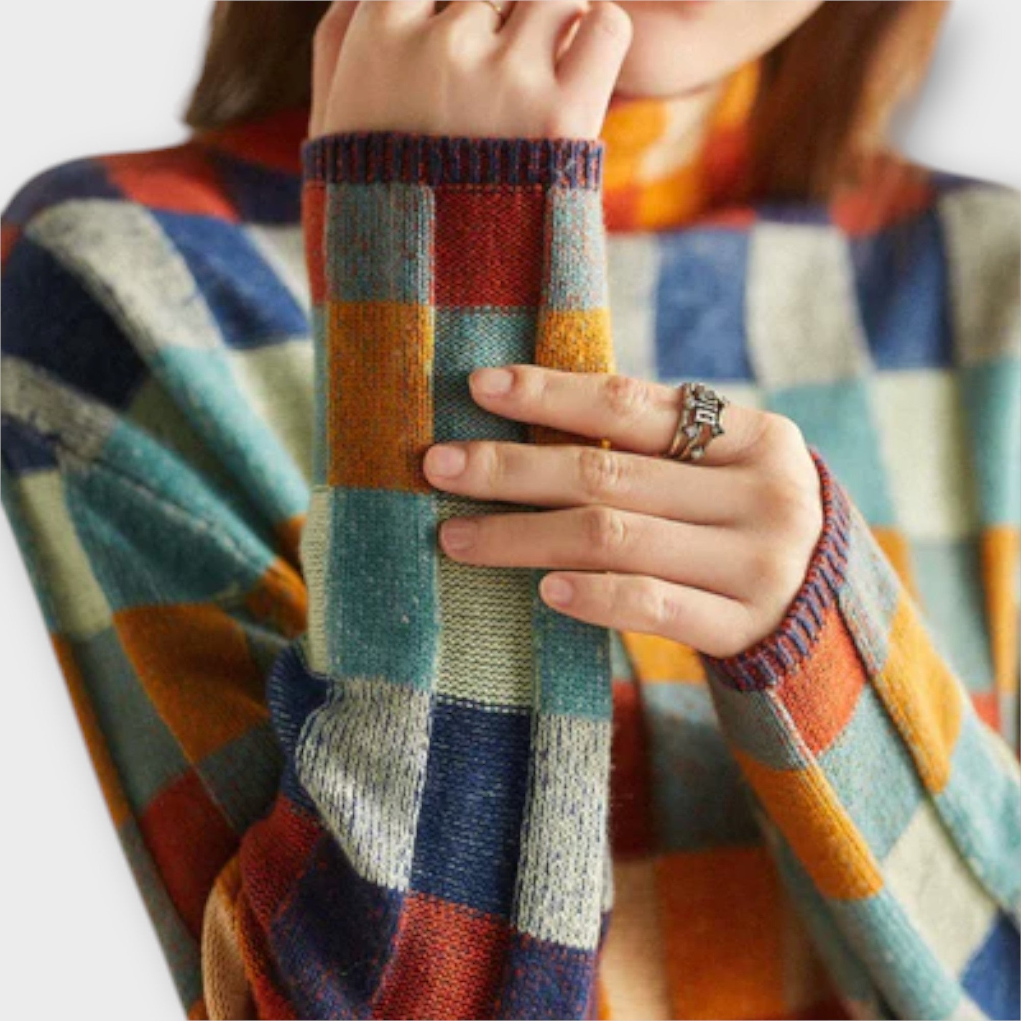 Erica - Suéter de cuello alto con patchwork Luvamoda