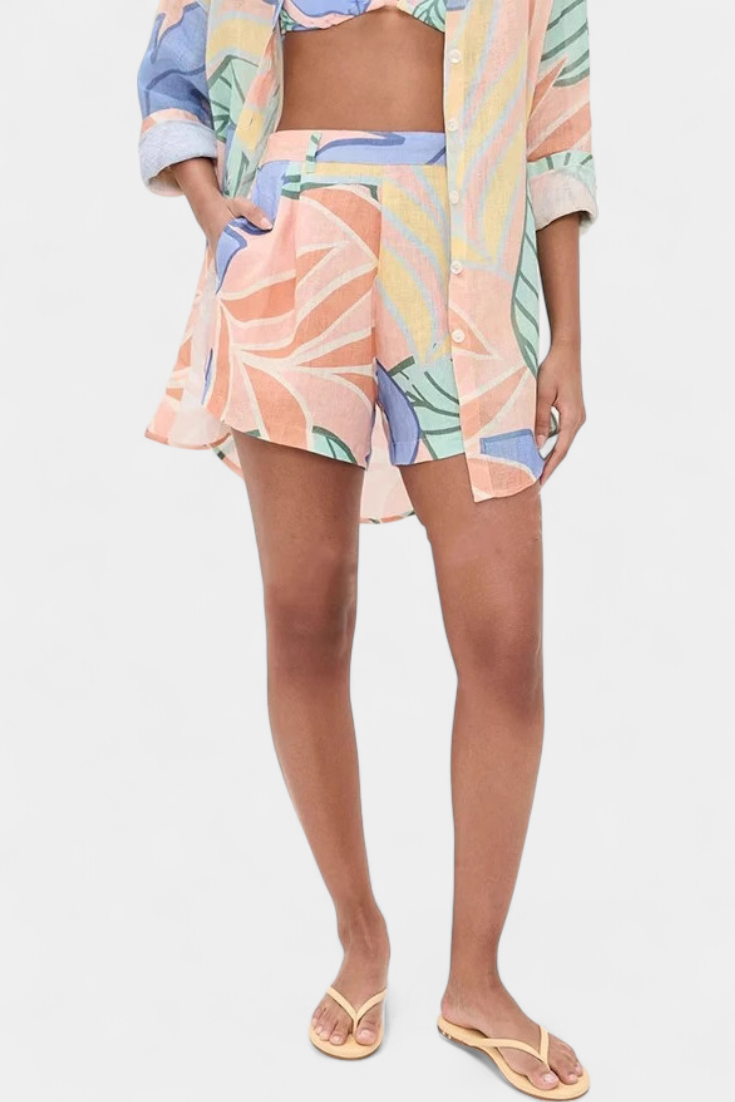 Conjunto de camisa holgada tropical Lumina y pantalones cortos de cintura alta LuvaModa