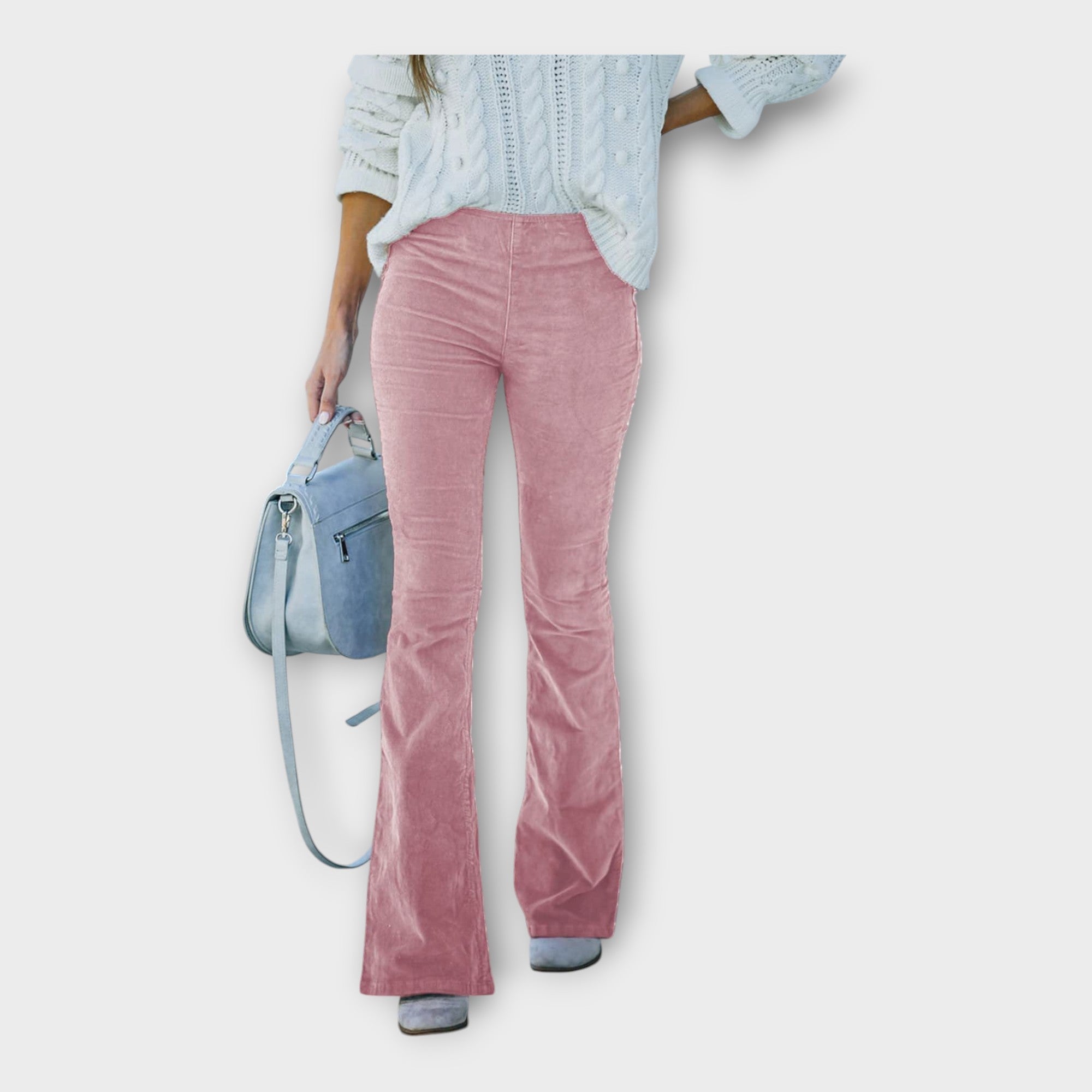 Pantalones elegantes con corte acampanado LuvaModa