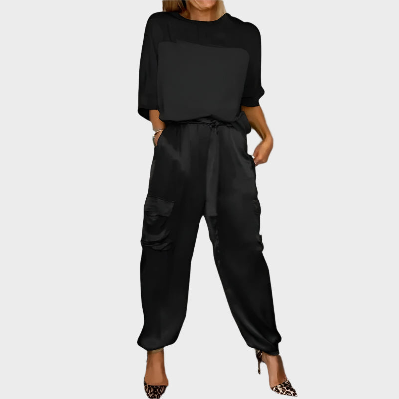 Conjunto de satén con blusa holgada y pantalón cargo LuvaModa
