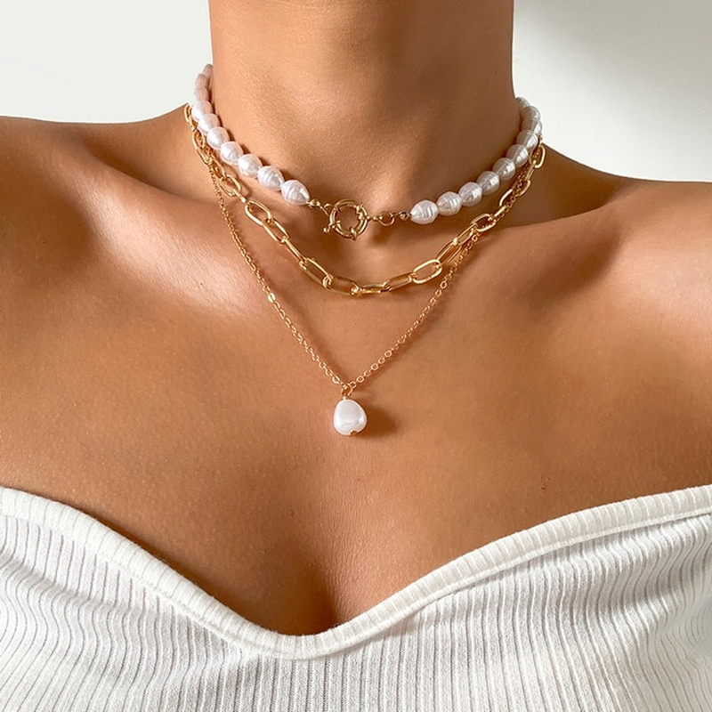 Collar vintage con perlas LuvaModa