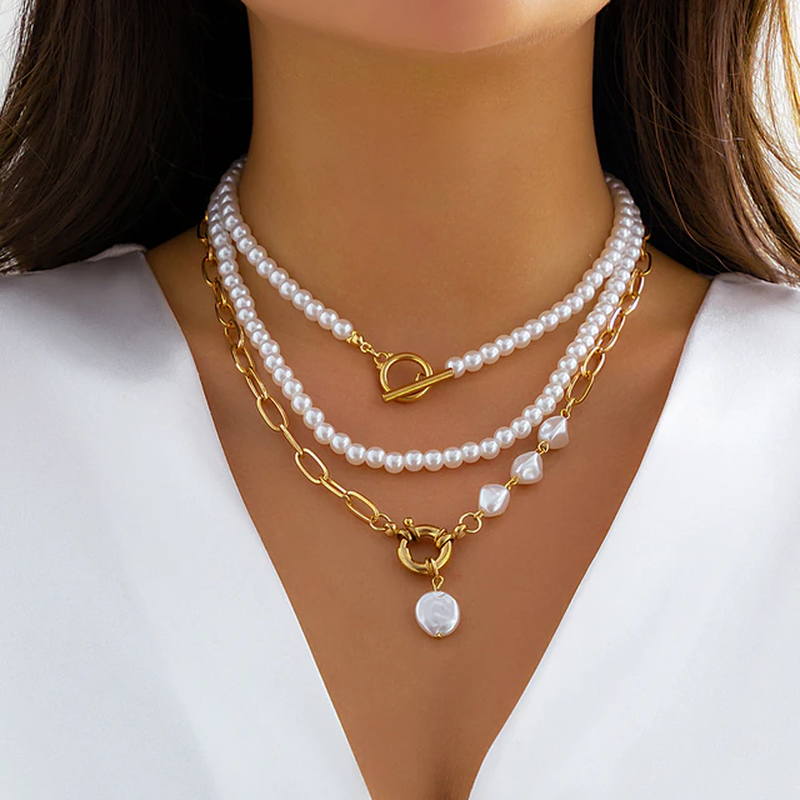 Collar vintage con perlas LuvaModa