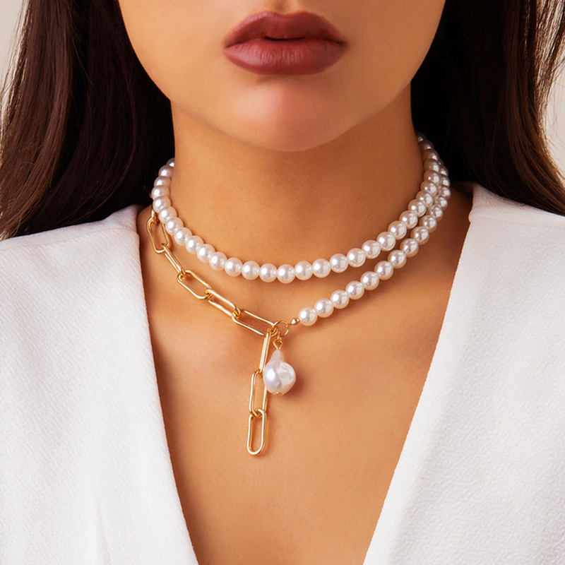 Collar vintage con perlas LuvaModa