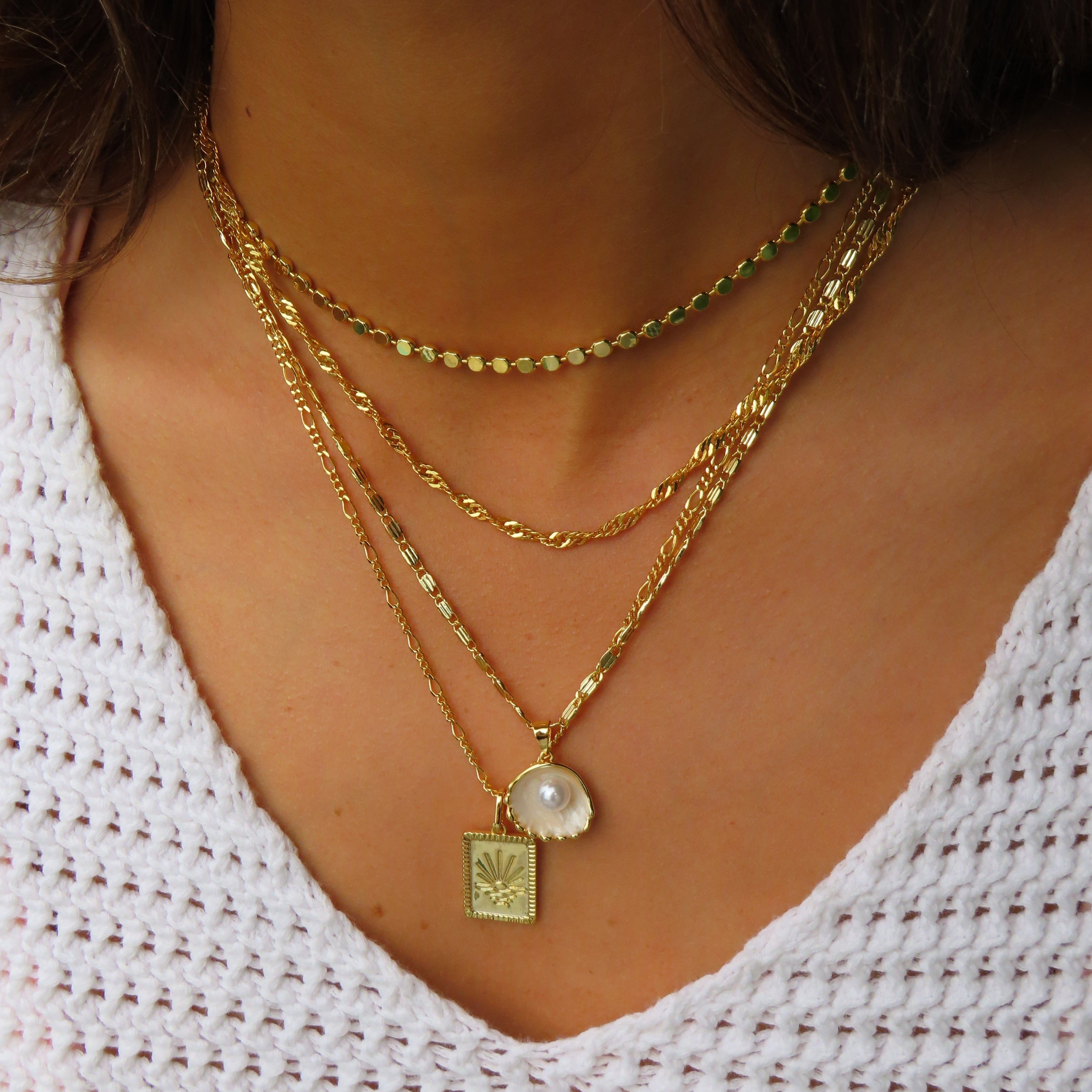 Collar con patrón de sol LuvaModa