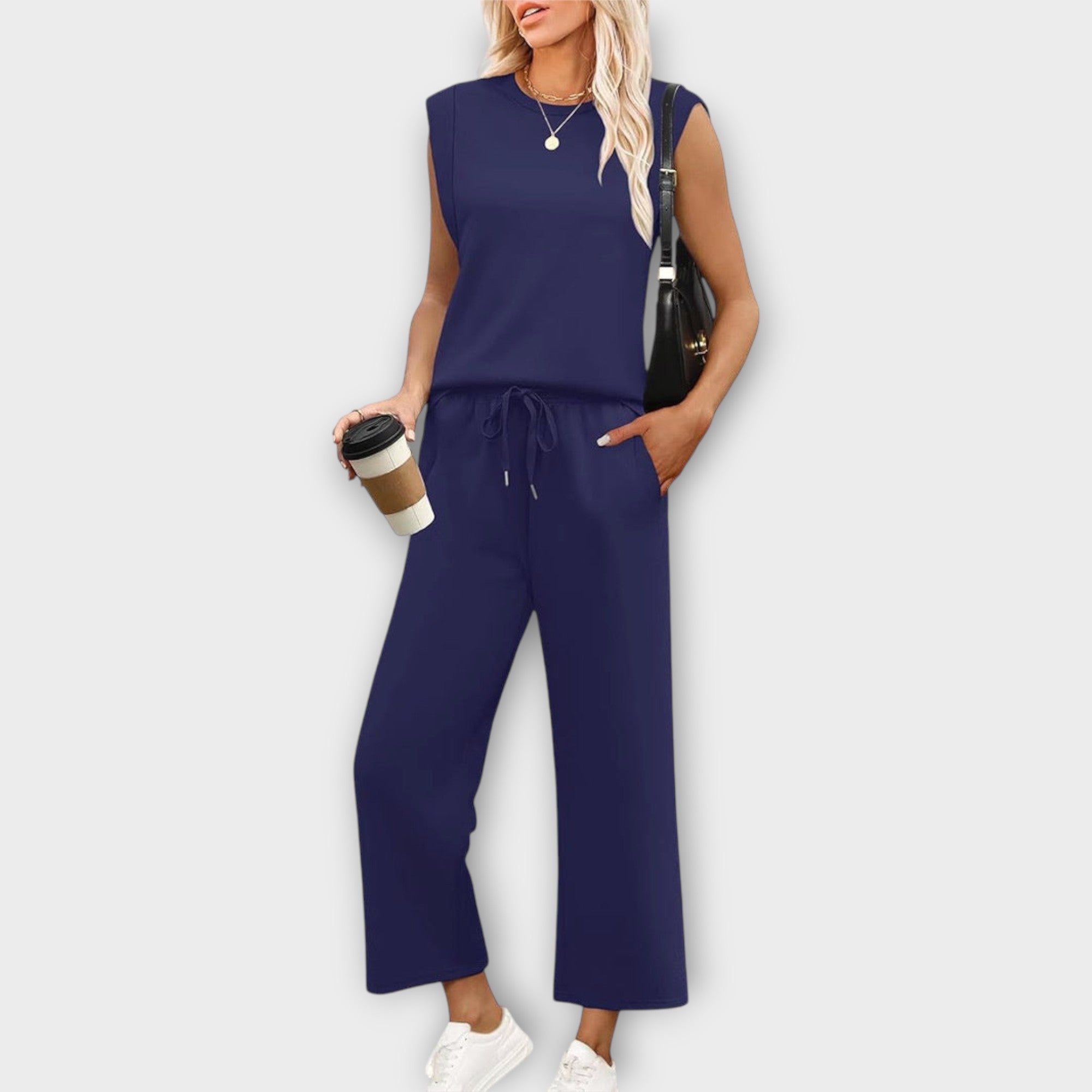 Conjunto de mujer: suave, elegante y con estilo. LuvaModa
