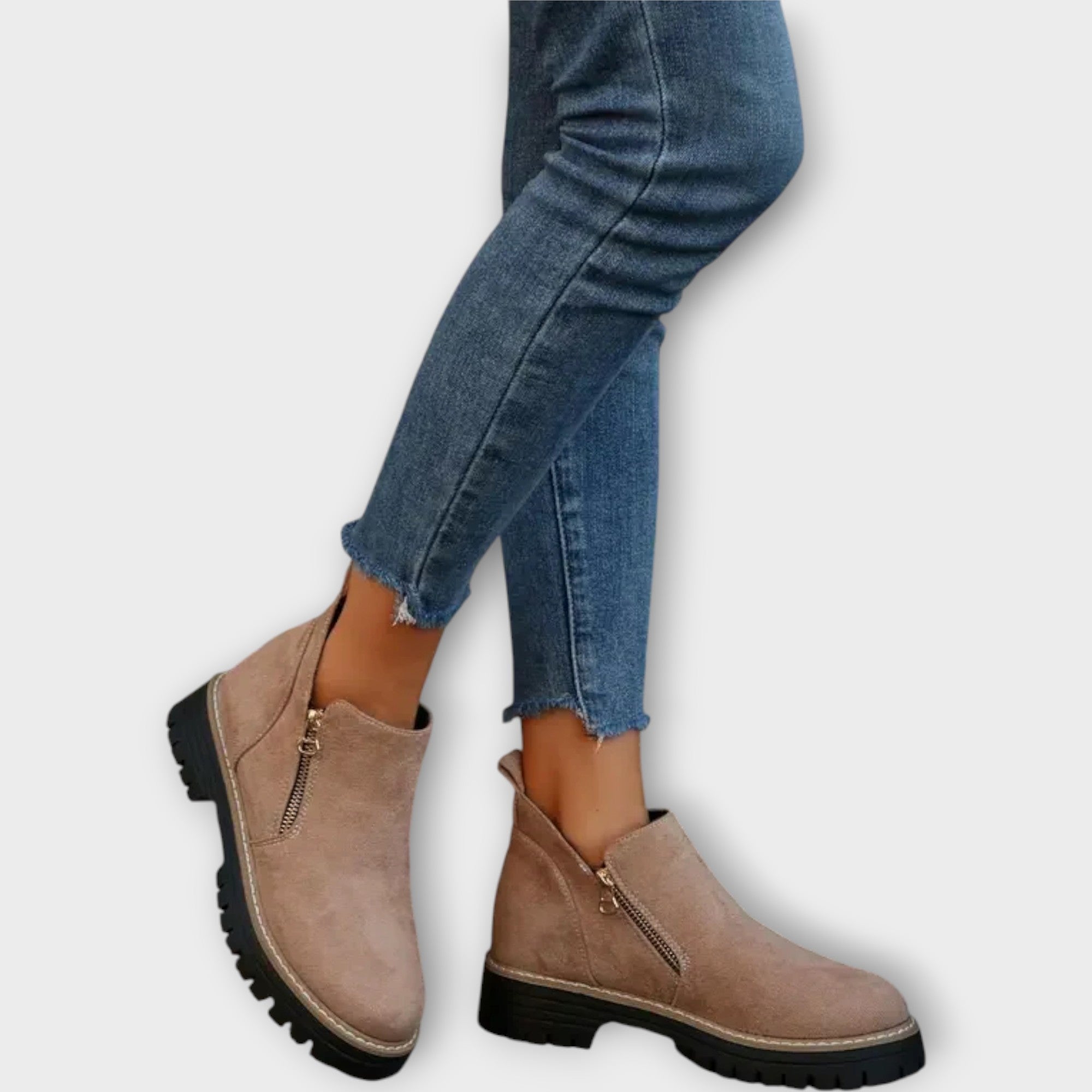 Botas con un diseño elegante y un ajuste cómodo LuvaModa