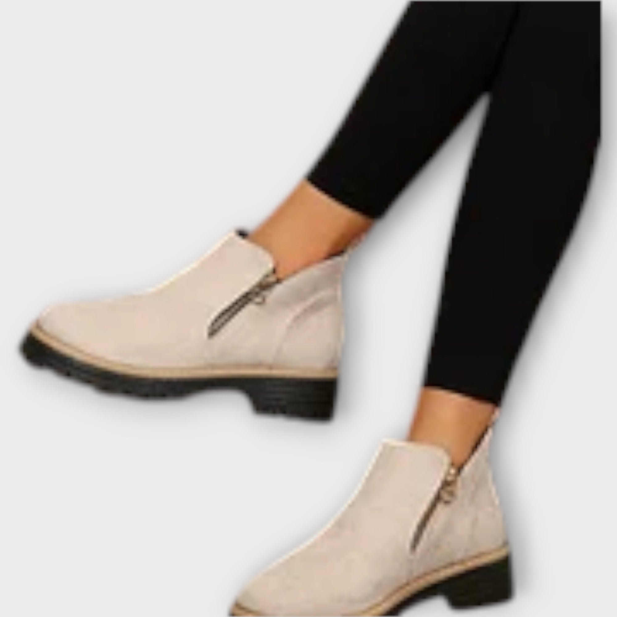 Botas con un diseño elegante y un ajuste cómodo LuvaModa