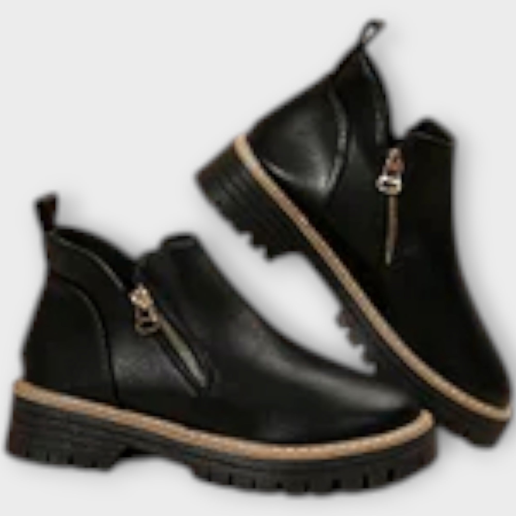 Botas con un diseño elegante y un ajuste cómodo LuvaModa