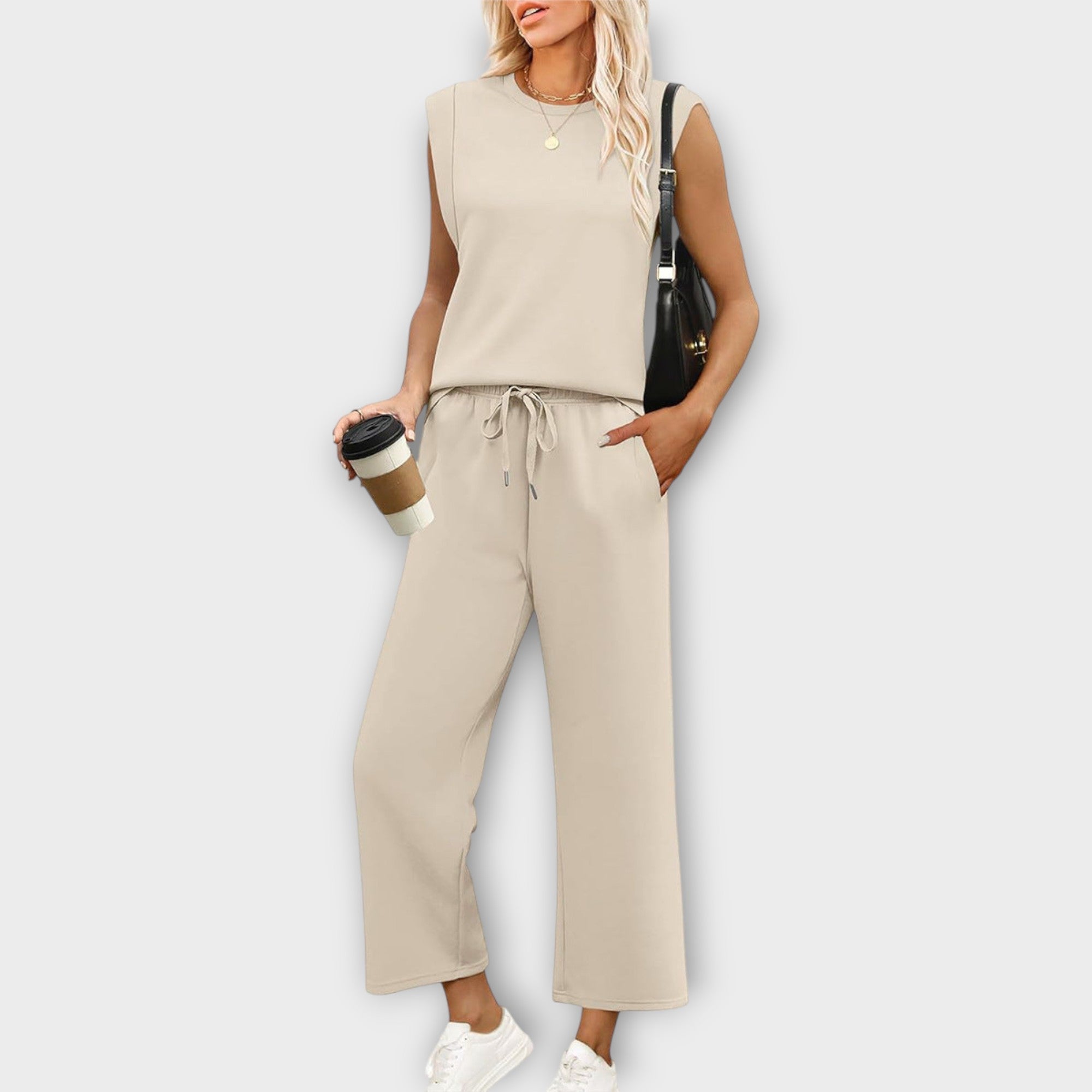 Conjunto de mujer: suave, elegante y con estilo. LuvaModa