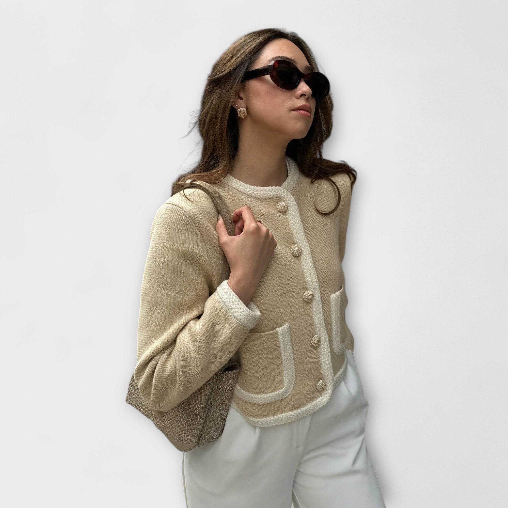 Bufanda clásica con bolsillos decorativos. Luvamoda