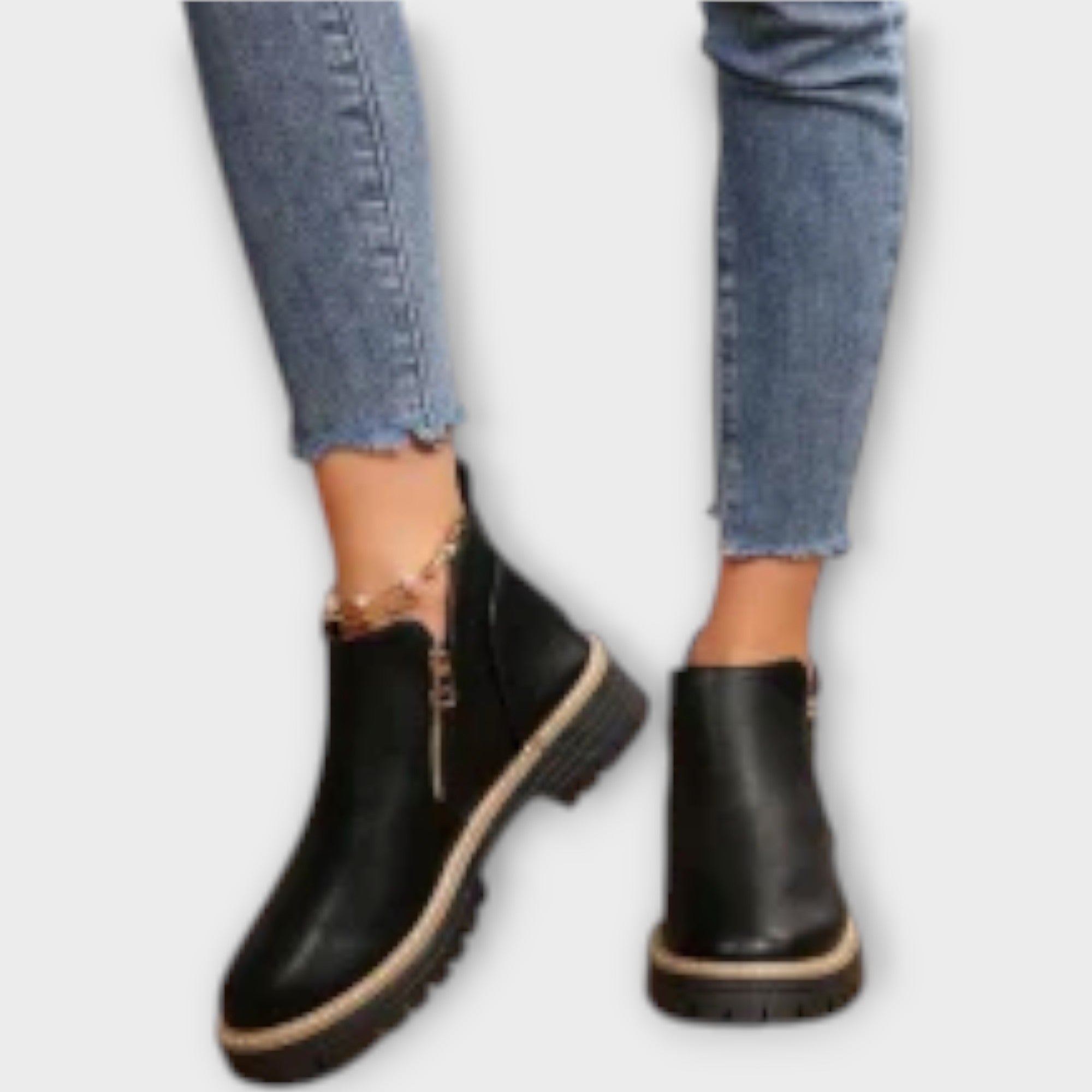 Botas con un diseño elegante y un ajuste cómodo LuvaModa