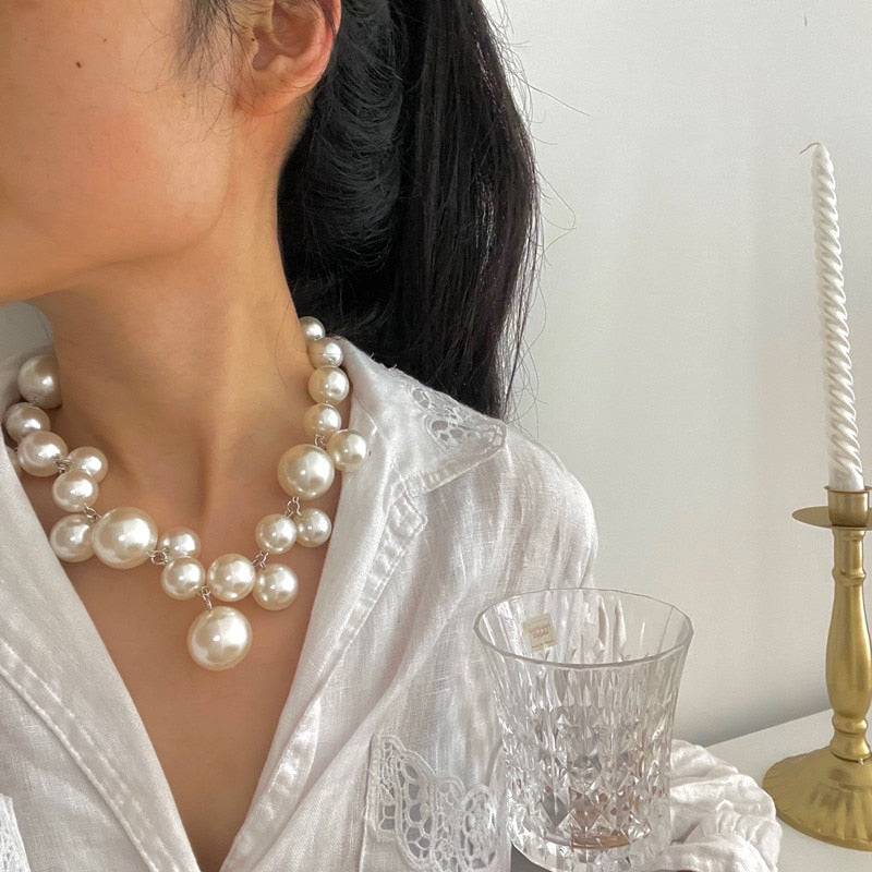 Encantador collar con perlas LuvaModa