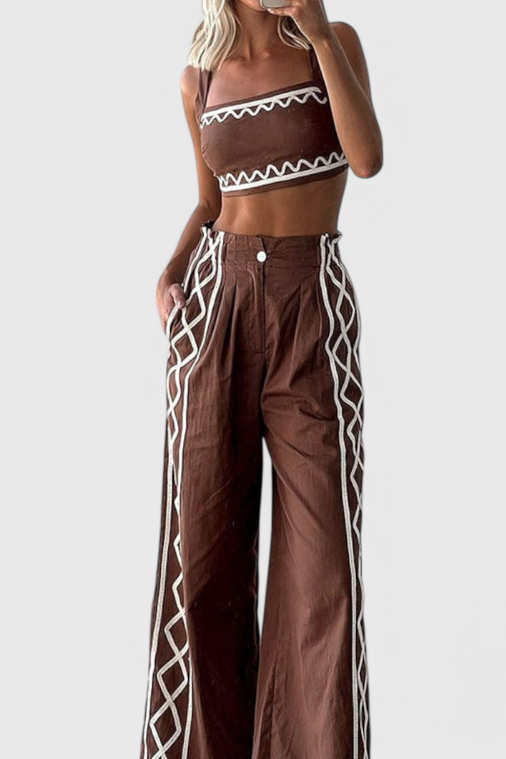 Conjunto de top corto Mirella y pantalón ancho con estampado en zigzag LuvaModa