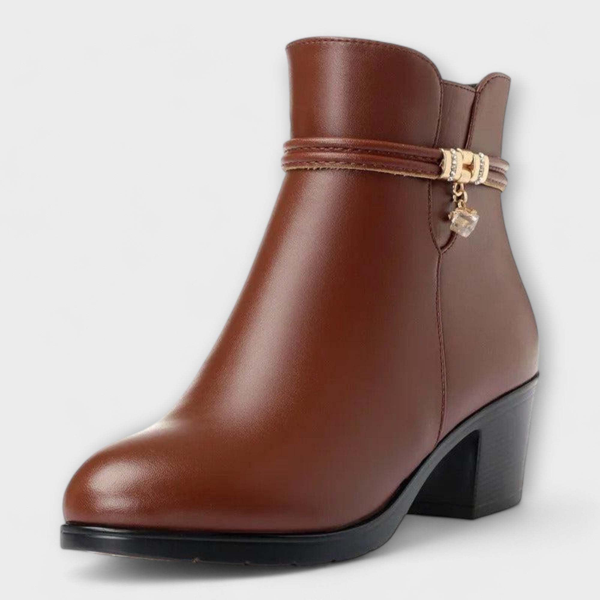Frederika - Elegantes botas de invierno con cremallera LuvaModa