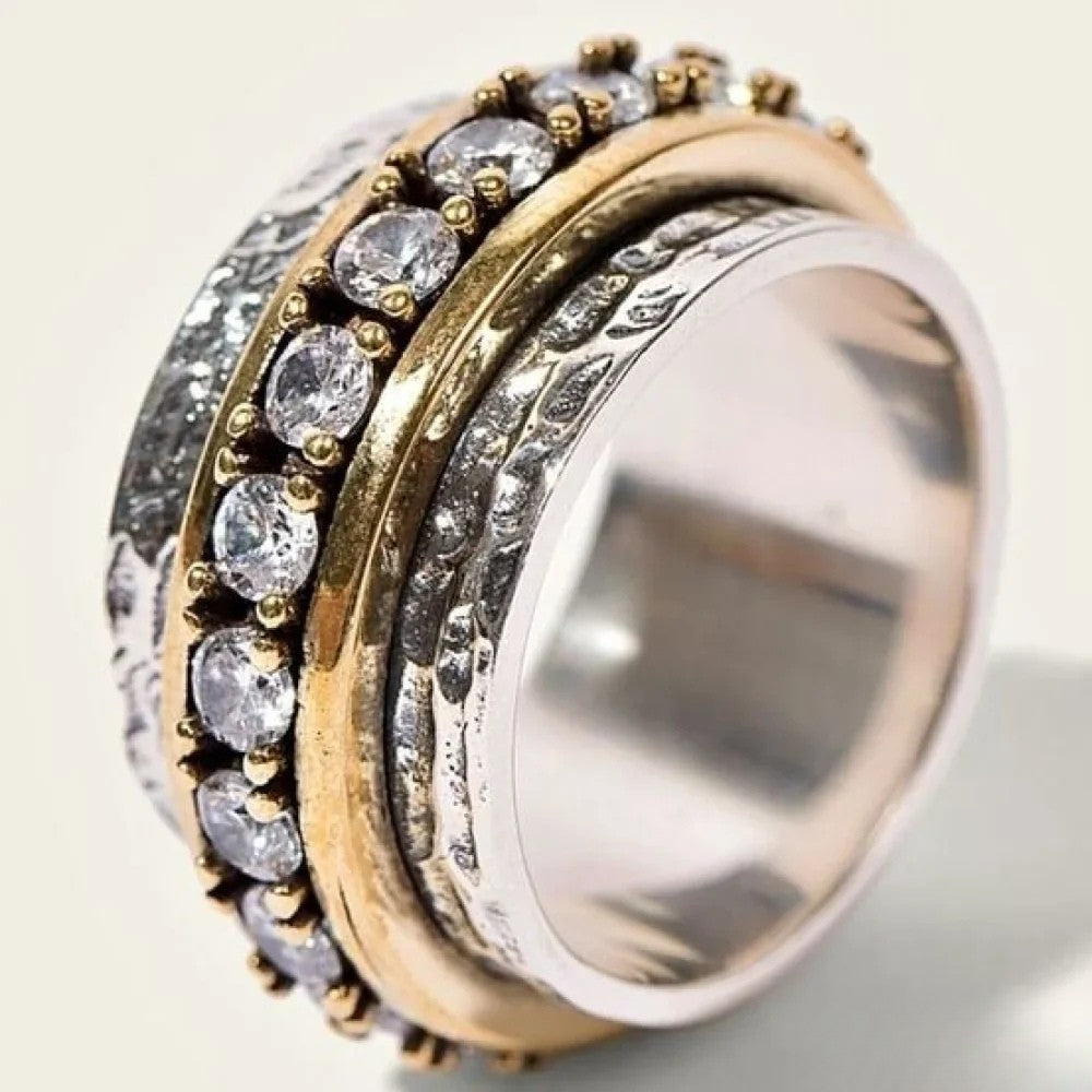 Anillo retro con piedras incrustadas LuvaModa