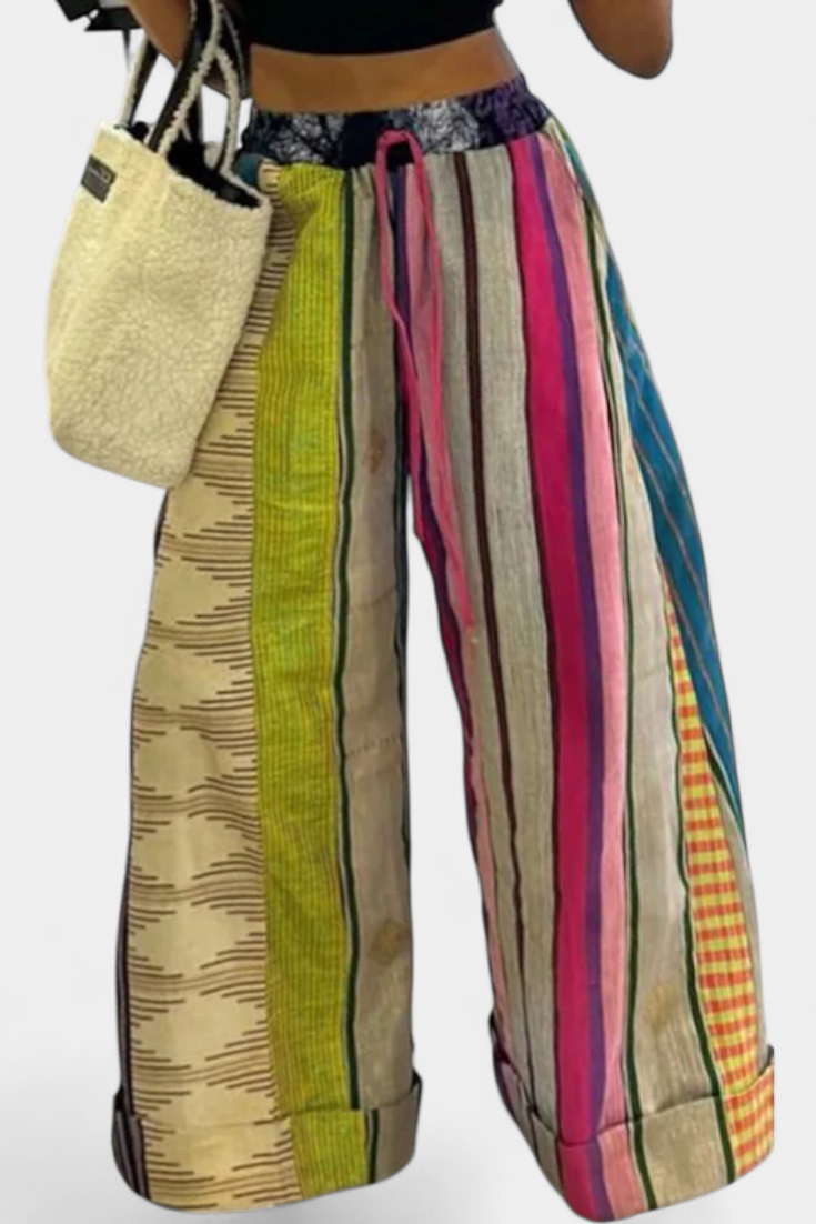 Pantalones casuales Claudine con perneras anchas y diseño de rayas LuvaModa